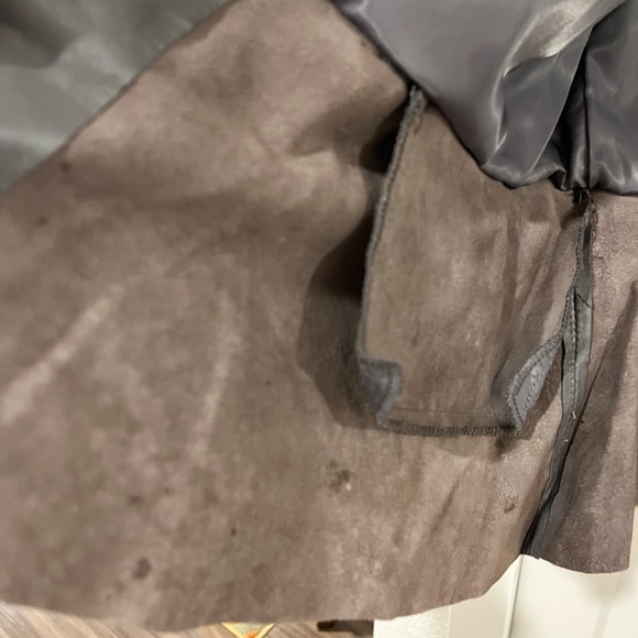 NEIMAN MARCUS PRE-LOVED AUTHENTIC GREY SUPPLE GENUINE LEATHER JACKET - Picture 16 of 17